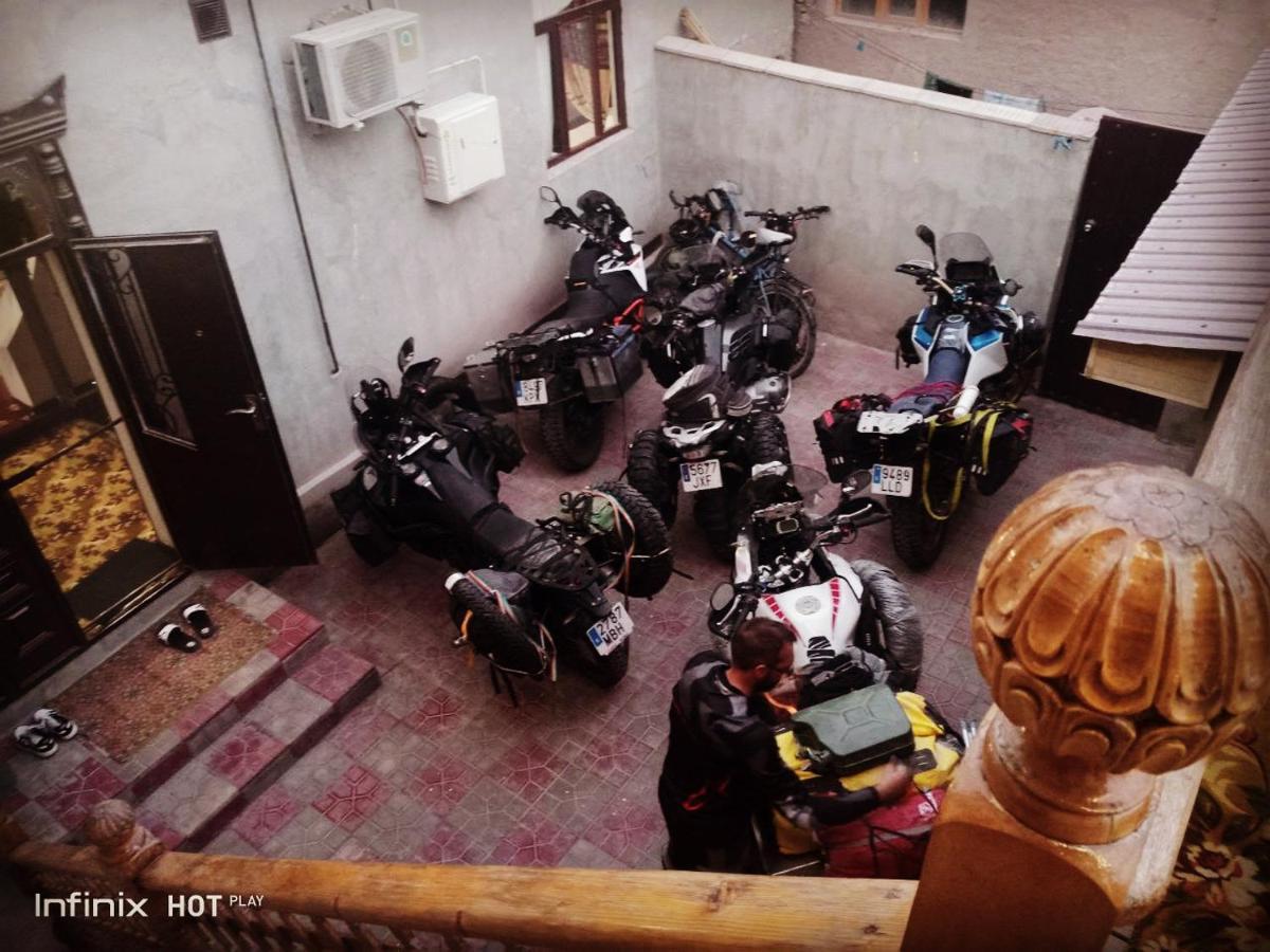 خيوة Mironshox Guest House المظهر الخارجي الصورة