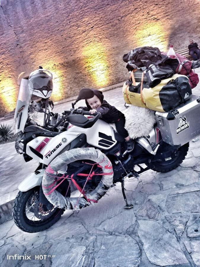 خيوة Mironshox Guest House المظهر الخارجي الصورة