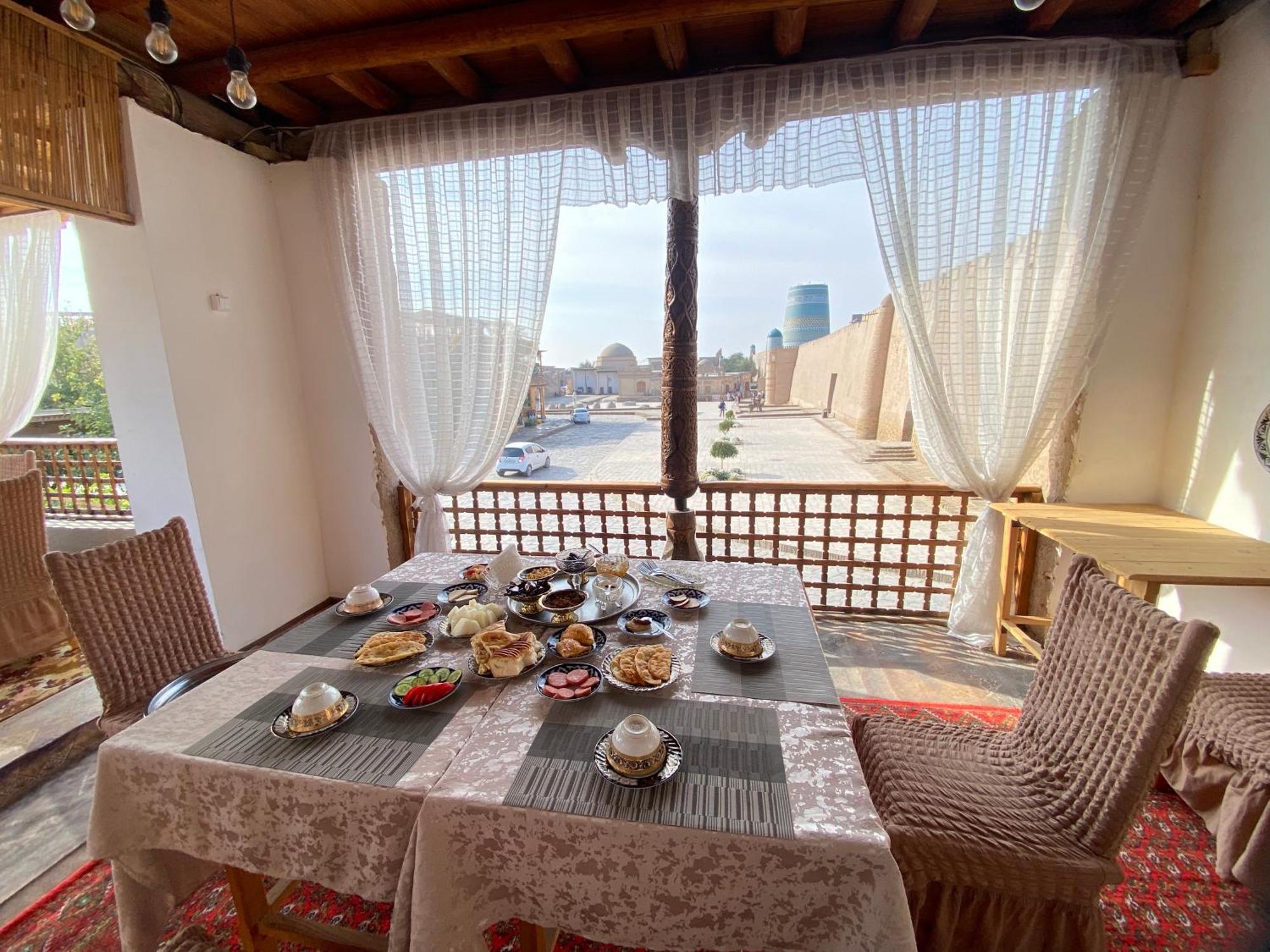 خيوة Mironshox Guest House المظهر الخارجي الصورة